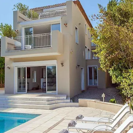 Sleeps 16 Pool Hébergement de vacances