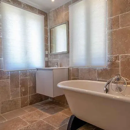 Sleeps 16 Pool